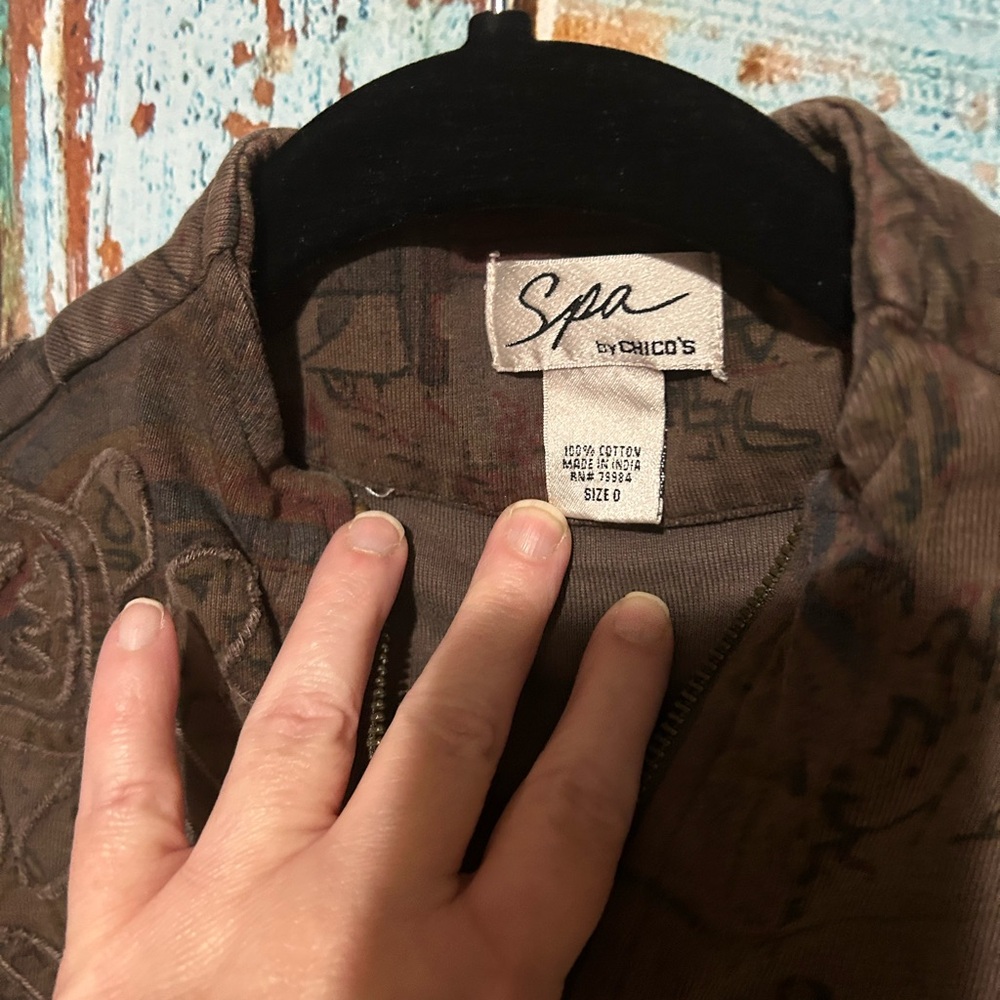 Spa by Chico's Brown Artistic Egyptian Print Jacket and Pants Set - Picture 7 of 11